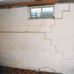 buckling-foundation-wall