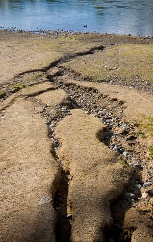 soil-erosion-lg