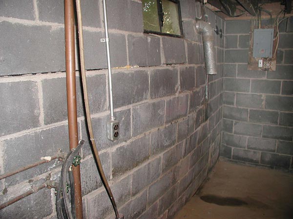 Jamestown NY Foundation Wall Repair Services | Retaining Wall Cracks